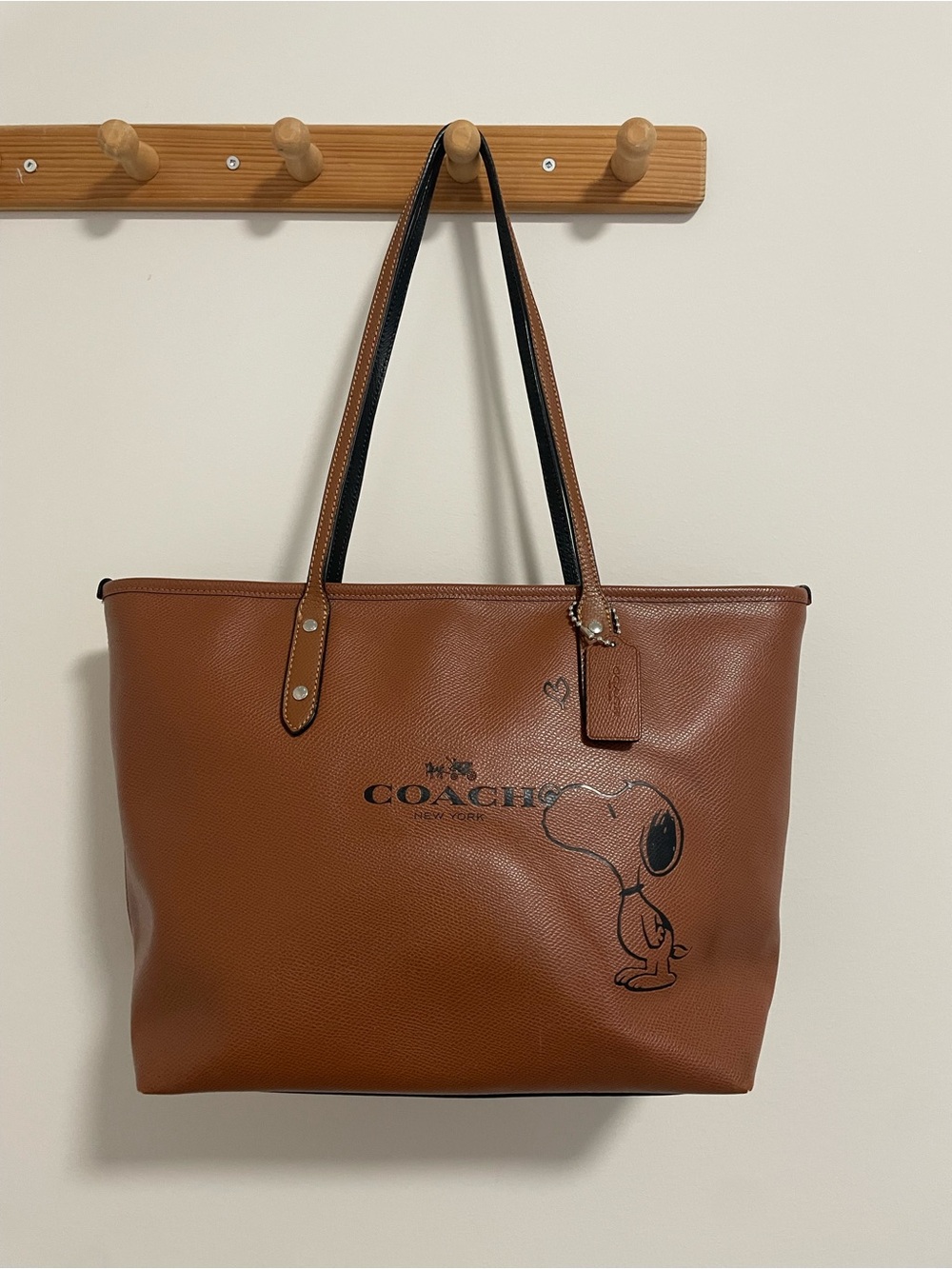 COACH x Peanuts Snoopy Leather Tote Bag Brown (Minor Damage)